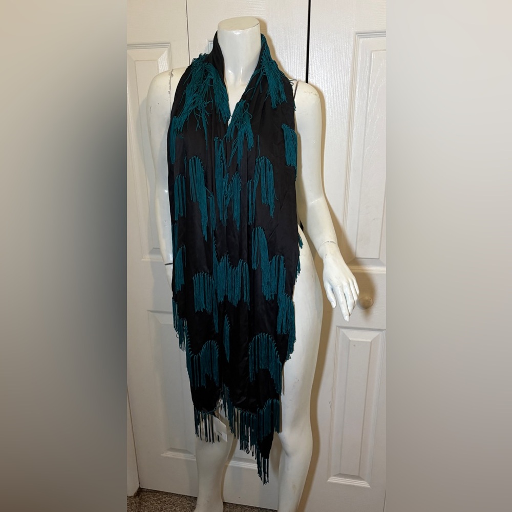 Uterque Black and Teal Fringe Scarf